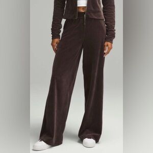 Lululemon Scuba Espresso 32” Wide-Leg Velvet Cord Pants Sz 10 Square Retail $148